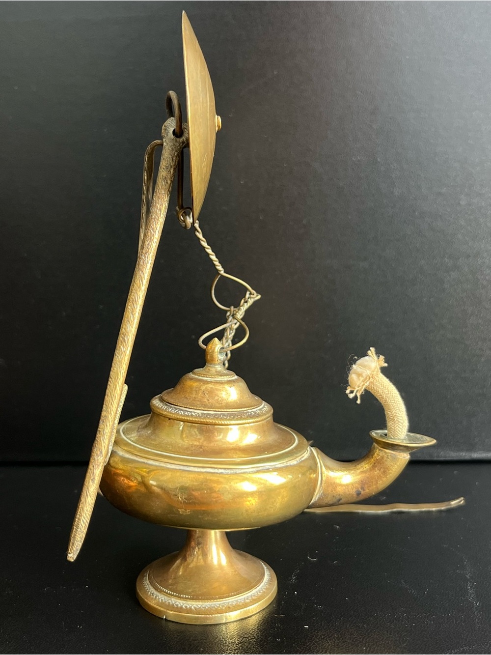 Antique Brass Decorative Oil Lamp - Gold Finish
